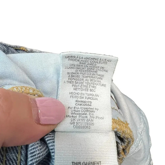 Free People Lita Light‎ Wash Distressed High-Waisted Slim Leg Jeans Size 28 - Picture 13 of 14